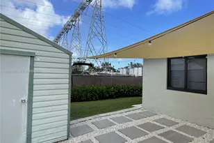 1370 NW 3rd St, Dania Beach, FL 33004 - Photo 34
