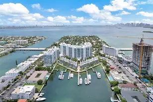 7900 Harbor Island Dr, North Bay Village, FL 33141 - Photo 2