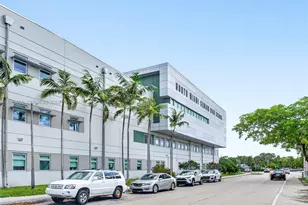 760 NE 131st St, North Miami, FL 33161 - Photo 2