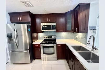 6340 E 114th Ave #123, Doral, FL 33178 - Photo 10