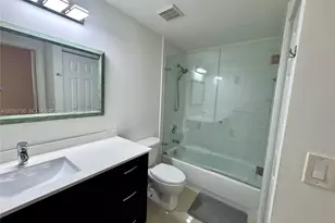 6340 E 114th Ave, Doral, FL 33178 - Photo 32