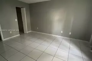20800 NE 8th Ct, Miami, FL 33179 - Photo 18