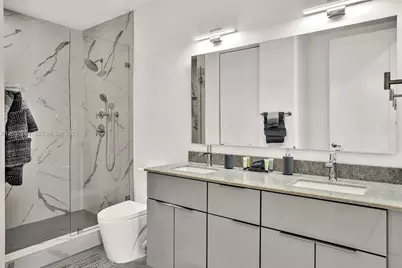 2100 Miami Rd #303, Fort Lauderdale, FL 33316 - Photo 24