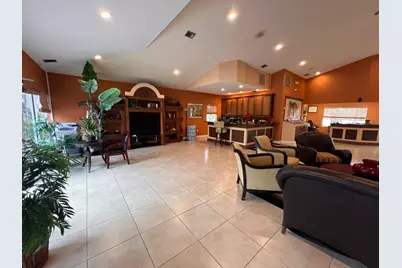 5646 Rock Island Rd #205, Tamarac, FL 33319 - Photo 10