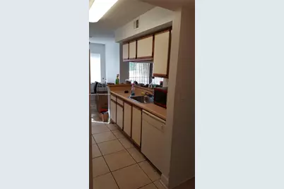 5646 Rock Island Rd #205, Tamarac, FL 33319 - Photo 4