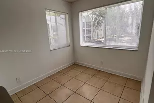 5646 Rock Island Rd, Tamarac, FL 33319 - Photo 8