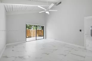 605 Leslie Dr, Hallandale Beach, FL 33009 - Photo 24