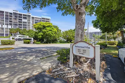 605 Leslie Dr, Hallandale Beach, FL 33009 - Photo 16