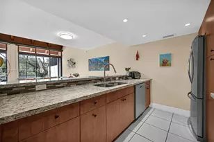 11290 NW 14th Ct, Pembroke Pines, FL 33026 - Photo 14