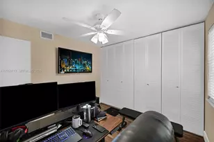 11290 NW 14th Ct, Pembroke Pines, FL 33026 - Photo 34