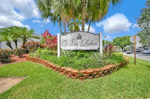 11290 NW 14th Ct, Pembroke Pines, FL 33026 - Photo 4