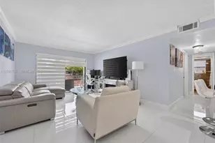 6195 W 18th Ave, Hialeah, FL 33012 - Photo 6