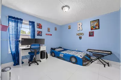 6195 W 18th Ave #G212, Hialeah, FL 33012 - Photo 12