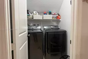 3260 NW 126th Ave, Sunrise, FL 33323 - Photo 12