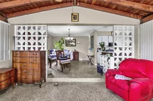 1052 NW 25th Ave, Miami, FL 33125 - Photo 24