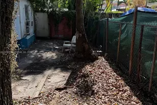 3555 SW 23rd St, Miami, FL 33145 - Photo 4