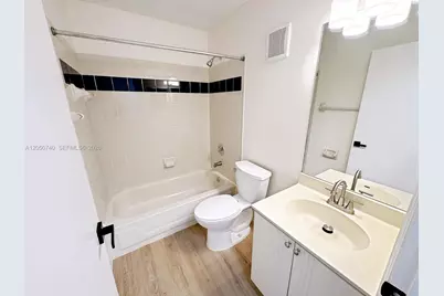 10341 SW 18th St, Miramar, FL 33025 - Photo 32