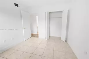 210 W Park Dr, Miami, FL 33172 - Photo 12