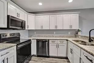 1363 Avon Ln, North Lauderdale, FL 33068 - Photo 16