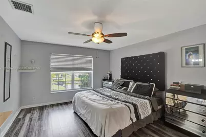 1363 Avon Ln, North Lauderdale, FL 33068 - Photo 20
