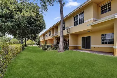 1363 Avon Ln, North Lauderdale, FL 33068 - Photo 40