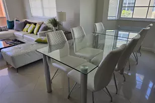 19999 E Country Club Dr, Aventura, FL 33180 - Photo 2