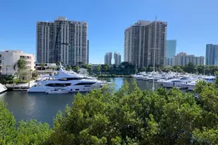19999 E Country Club Dr, Aventura, FL 33180 - Photo 22