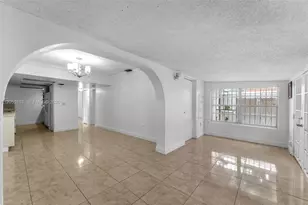 10873 NW 1st Ln, Miami, FL 33172 - Photo 12