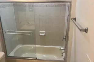 11401 NW 89th St, Doral, FL 33178 - Photo 28