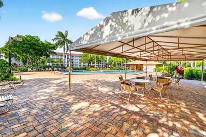 12701 SW 14th St #402J, Pembroke Pines, FL 33027 - Photo 38