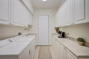 3694 Pleasant Springs, Naples, FL 34119 - Photo 14