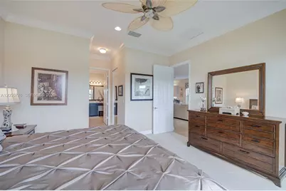 3694 Pleasant Springs, Naples, FL 34119 - Photo 10