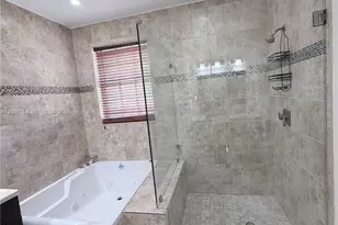 4617 NW 96th Ave, Doral, FL 33178 - Photo 18