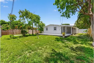5921 NE 1st Ave #0, Oakland Park, FL 33334 - Photo 4