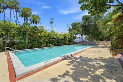 1205 Mariposa Ave #403, Coral Gables, FL 33146 - Photo 22