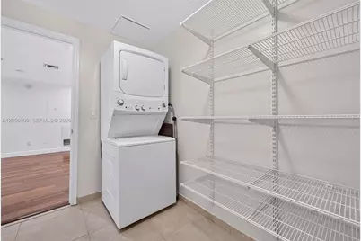 8390 SW 72nd Ave, Miami, FL 33143 - Photo 22