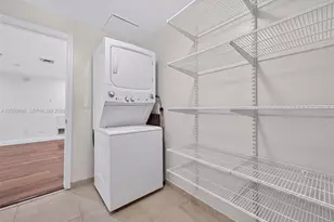 8390 SW 72nd Ave, Miami, FL 33143 - Photo 22