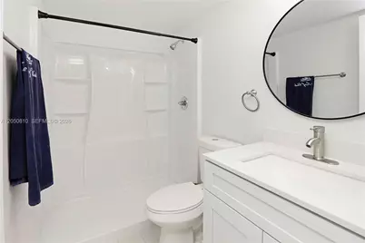 2530 W 67th Pl #11-29, Hialeah, FL 33016 - Photo 16
