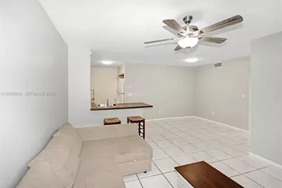 2530 W 67th Pl #11-29, Hialeah, FL 33016 - Photo 4