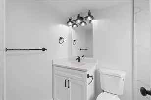 213 N Oakridge N, Deerfield Beach, FL 33442 - Photo 8