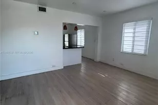 690 E 46th St, Hialeah, FL 33013 - Photo 6