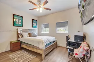 2404 NE 135th St, North Miami, FL 33181 - Photo 50