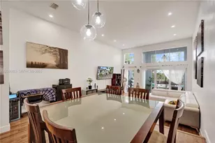 2404 NE 135th St, North Miami, FL 33181 - Photo 20
