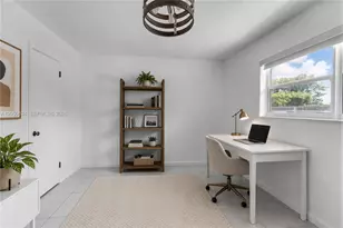 9958 SW 88th St, Miami, FL 33176 - Photo 12