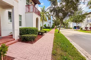 2828 SW 119th Way, Miramar, FL 33025 - Photo 16