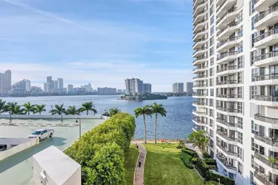 3530 Mystic Pointe Dr #710, Aventura, FL 33180 - Photo 4