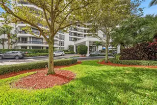 3530 Mystic Pointe Dr, Aventura, FL 33180 - Photo 40