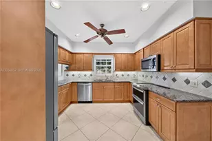 4820 Campo Sano Ct, Coral Gables, FL 33146 - Photo 16