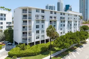 17800 Atlantic Blvd, Sunny Isles Beach, FL 33160 - Photo 1