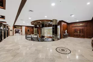 6039 Collins Ave, Miami Beach, FL 33140 - Photo 2